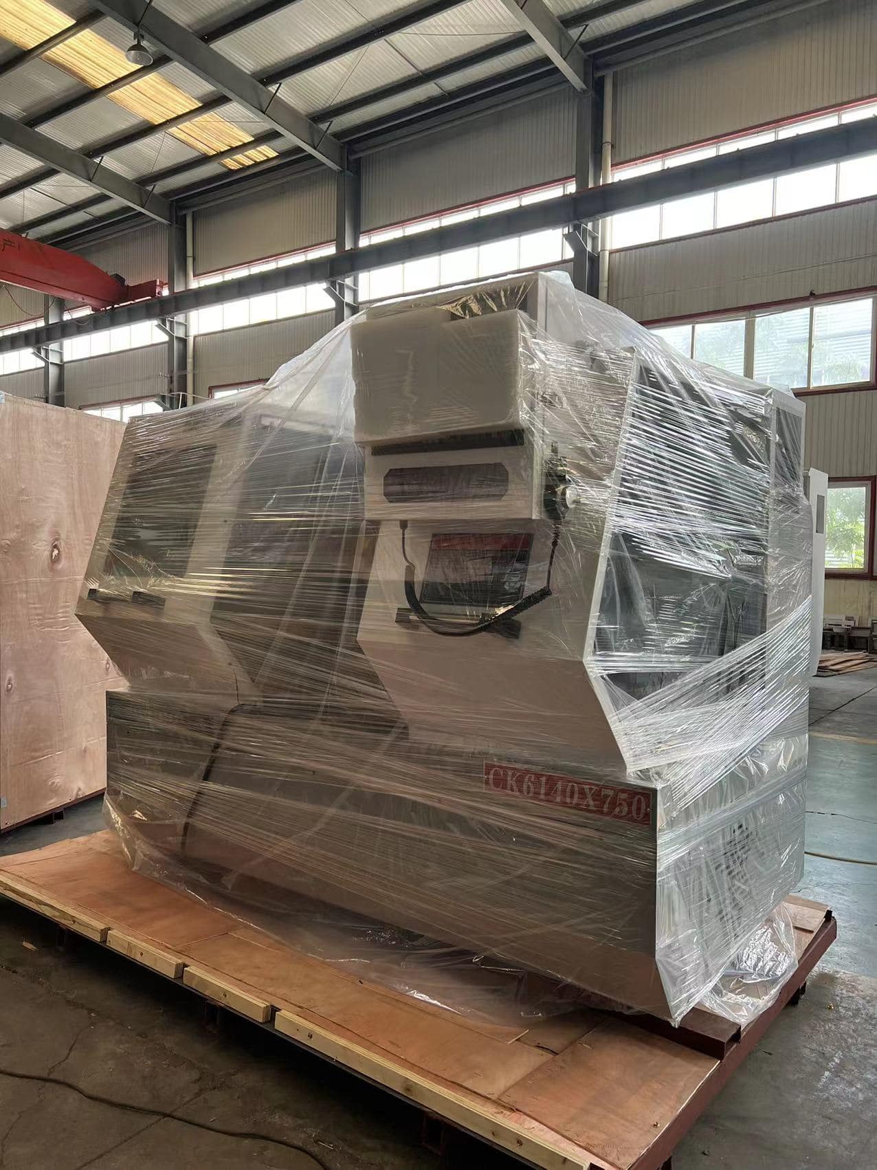 271bdd258690ea3352d8d63128559999-min (1) 