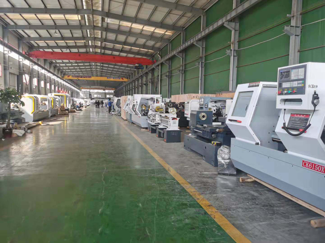 ALCK6150X1500 TORLO DE CNC PARA INDUSTRIA DE EQUIPOS MÉDICOS