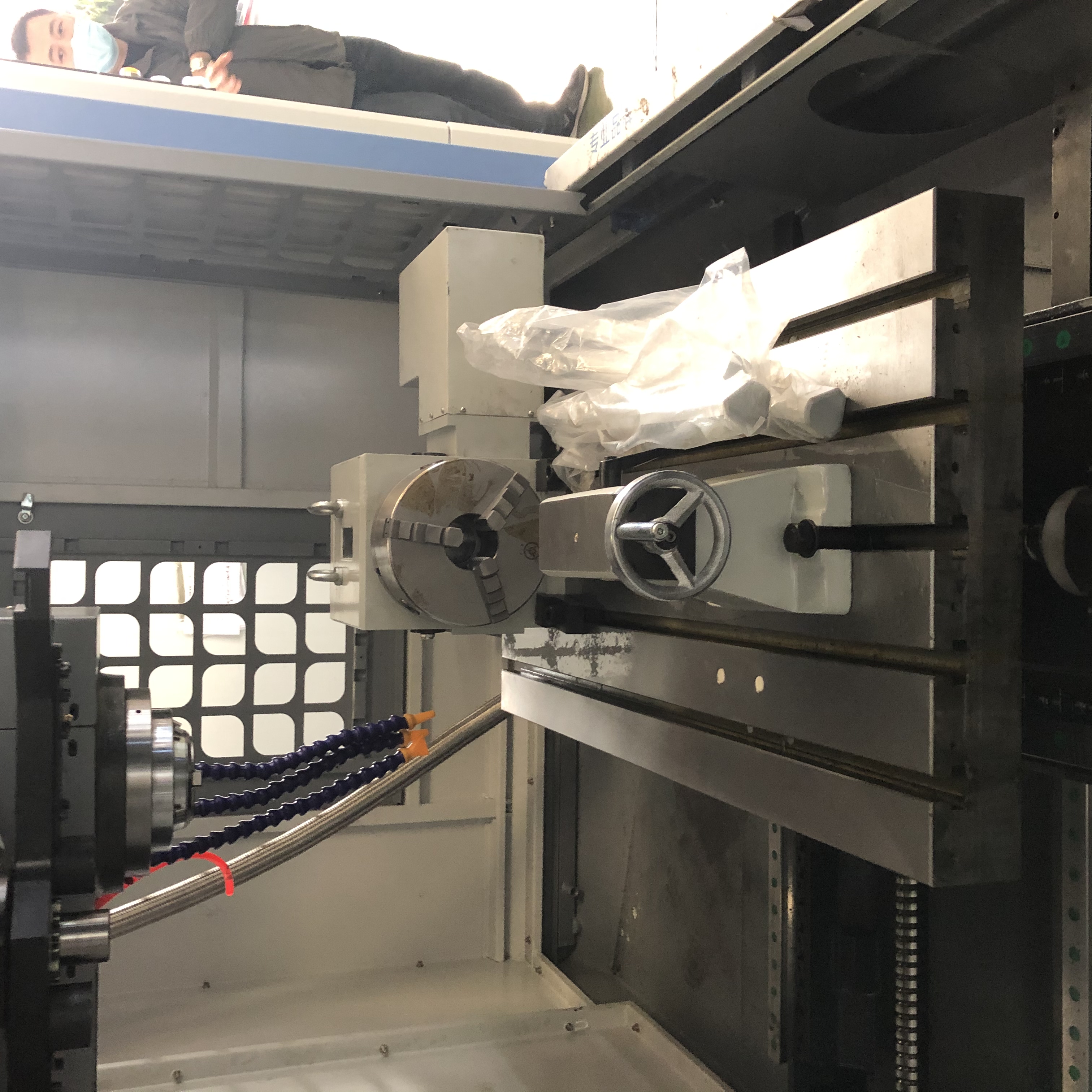 fresado CNC M&aacute;quina de fresado vertical de metal vertical