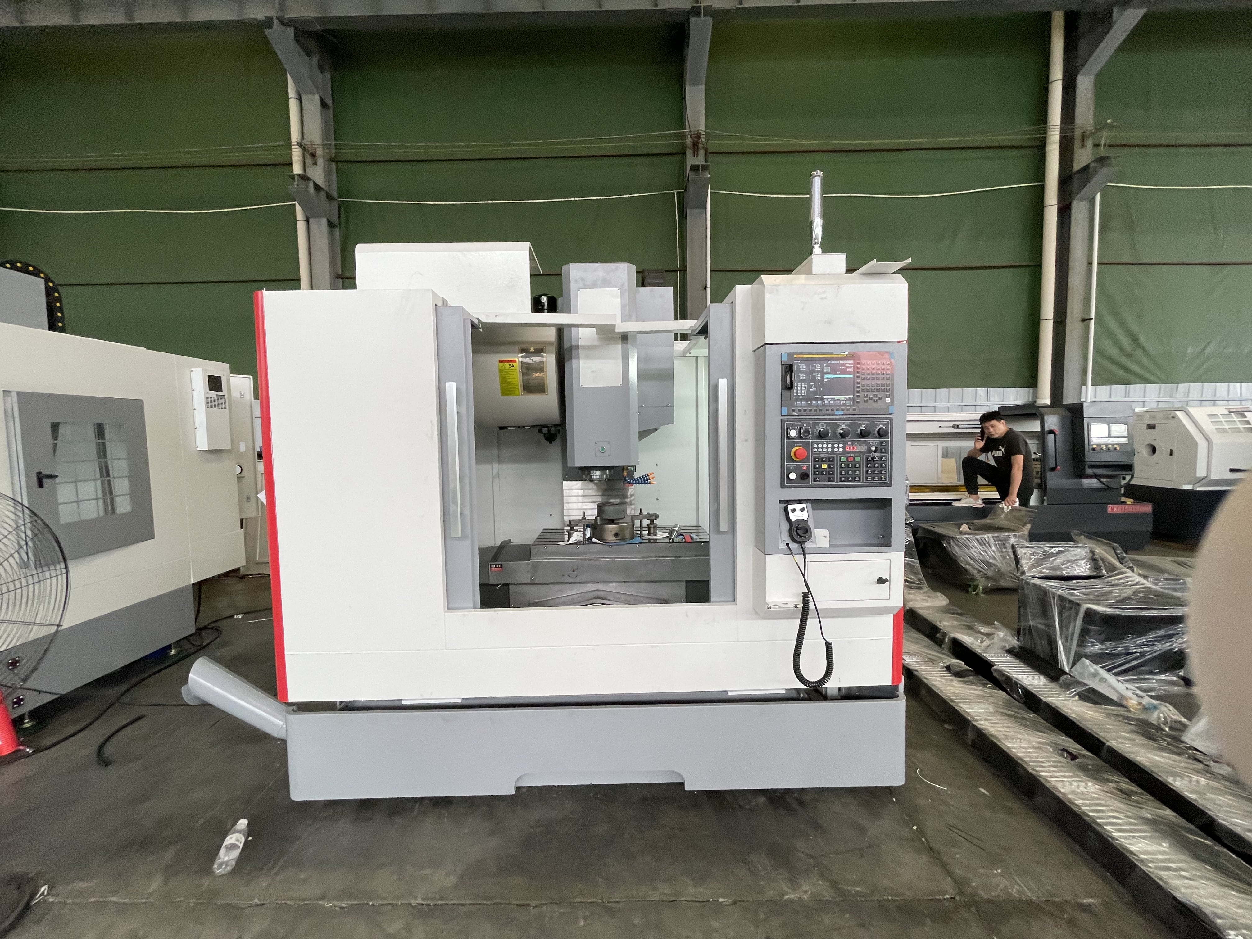 E61B518D8014C48E6785945DE2925D7-MIN 