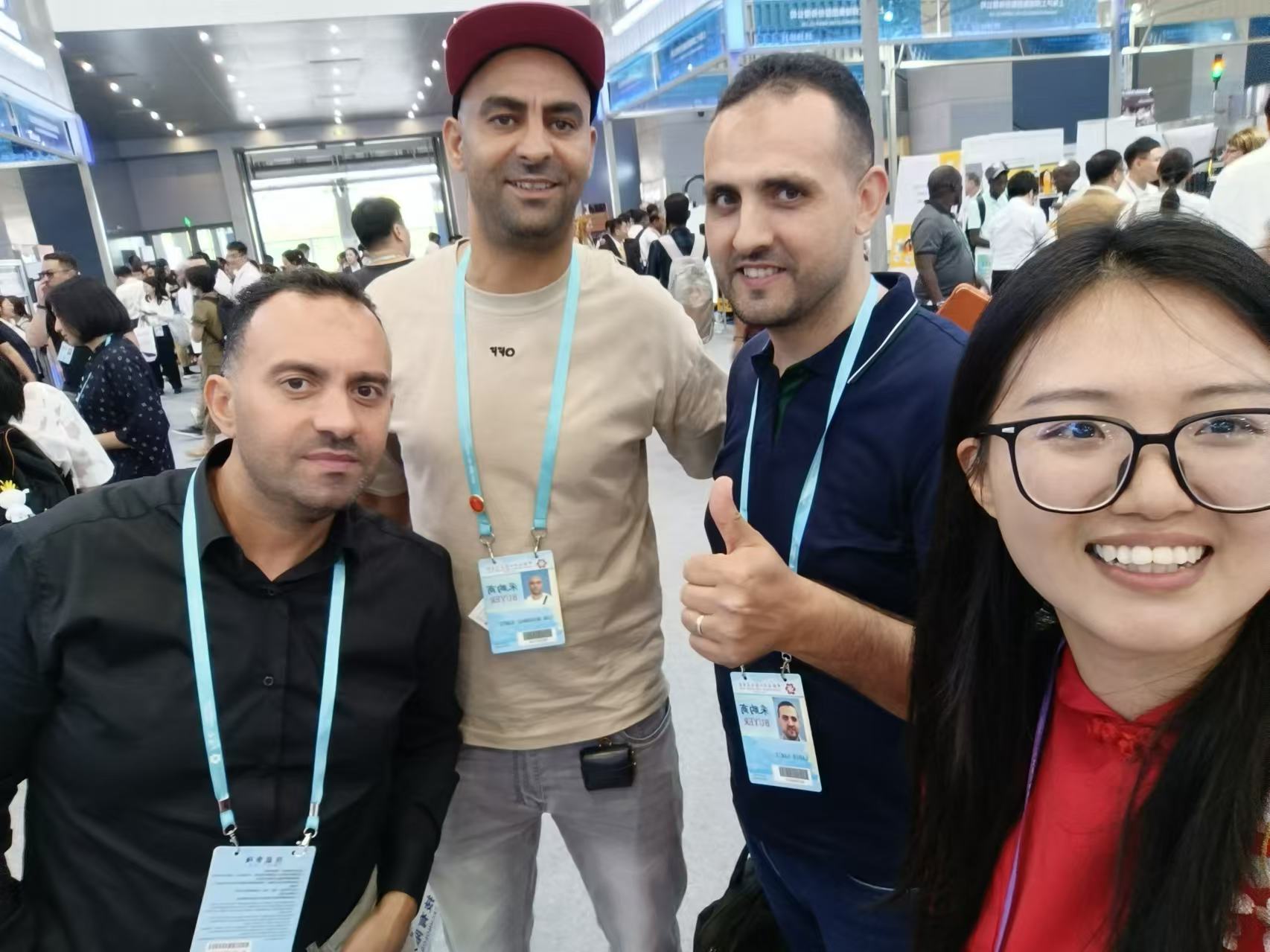 ALLES CNC recibi&oacute; m&aacute;s de diez pedidos en cuatro d&iacute;as en la Feria de Cant&oacute;n; los clientes globales muestran gran inter&eacute;s en los equipos de alta precisi&oacute;n