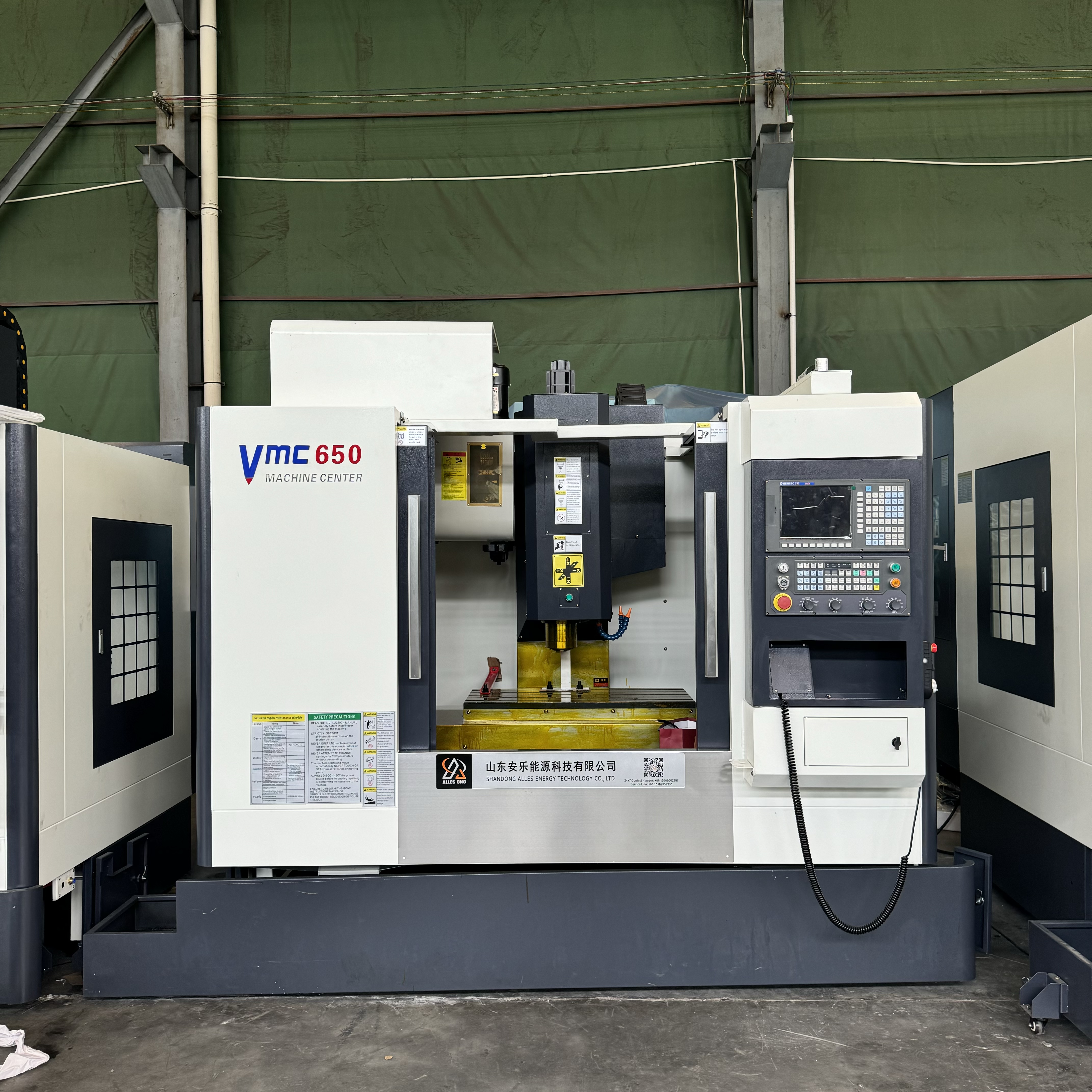 El centro de mecanizado vertical de alta precisi&oacute;n VMC650 se enviar&aacute; pronto a Colombia