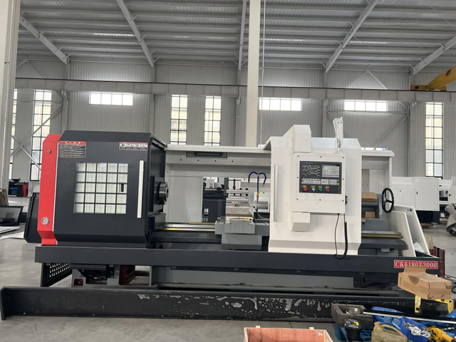 Torno CNC Aplicado A Rosca De Tubería De Aceite