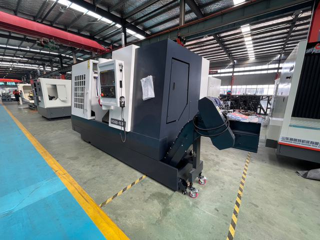 El Torno CNC Con Cama Inclinada Es Adecuado Para La Fabricación De Moldes