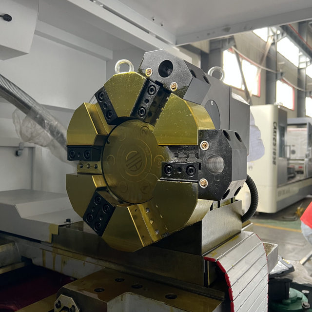 Nueva máquina horizontal CK6150 Pipe roscado CNC Torga con control FanUC