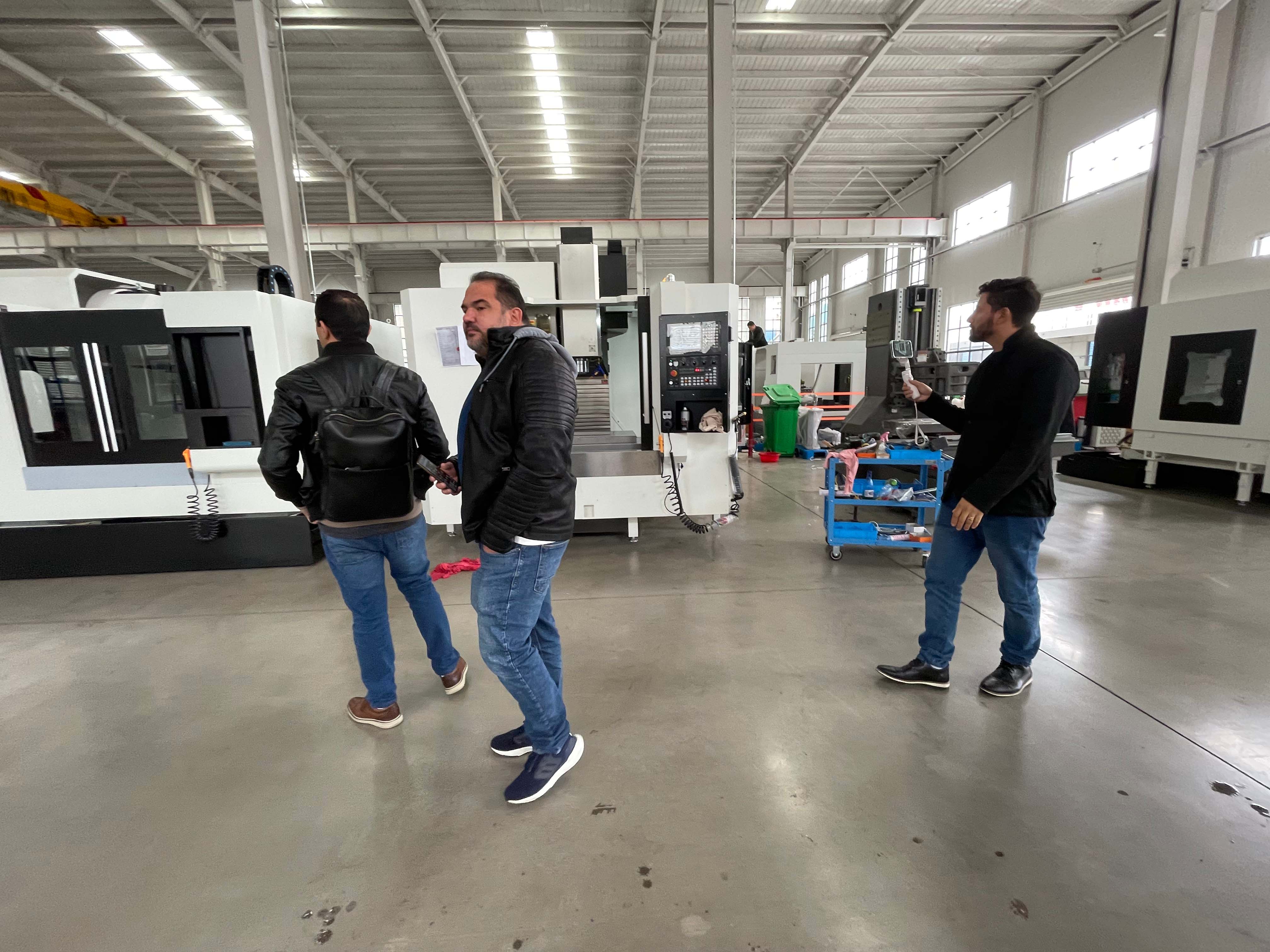 454b8a5d133a4bd3a4e8fe85d80d4c3-min