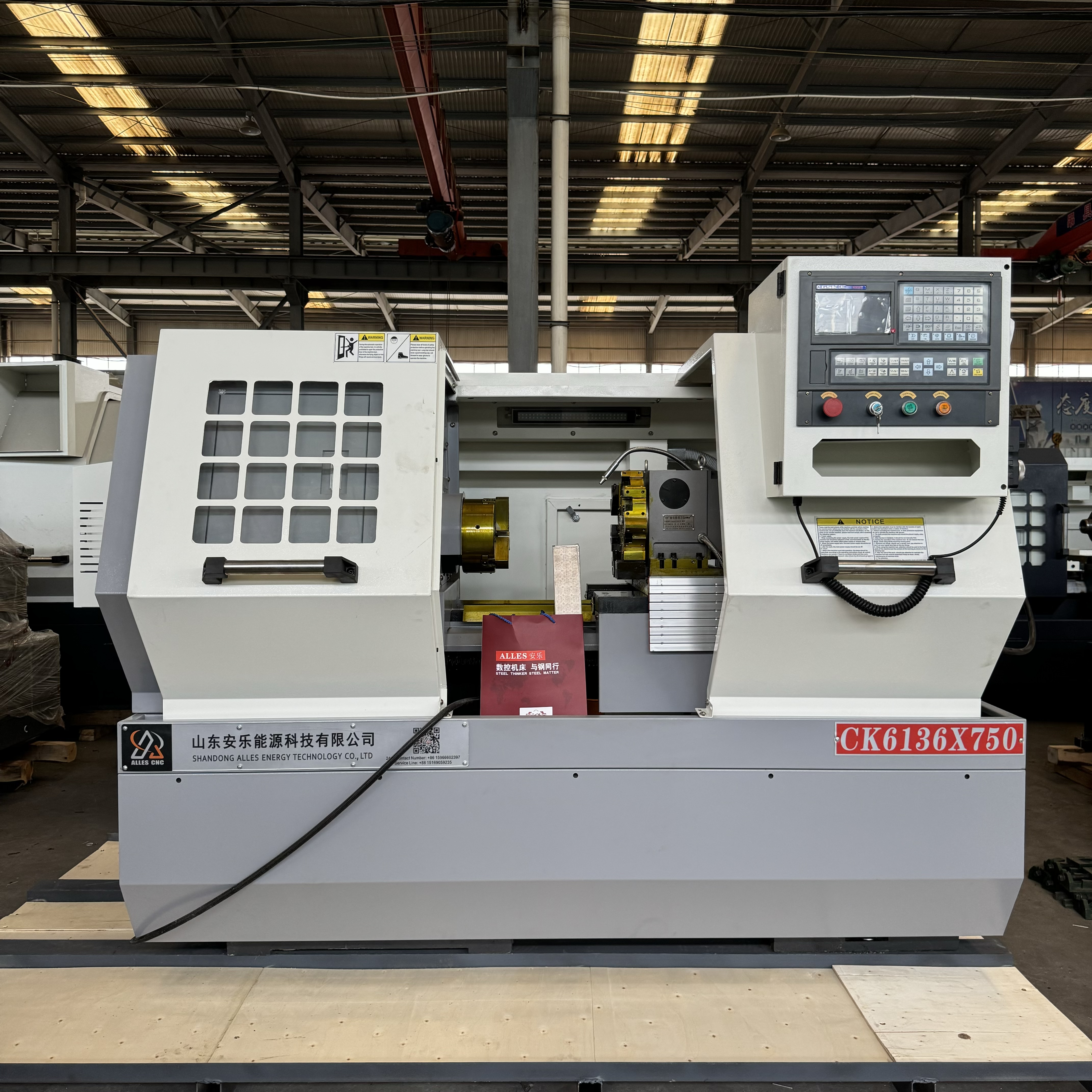 El torno CNC ALCK6136X750 ha sido empaquetado con &eacute;xito y enviado al mercado brasile&ntilde;o.