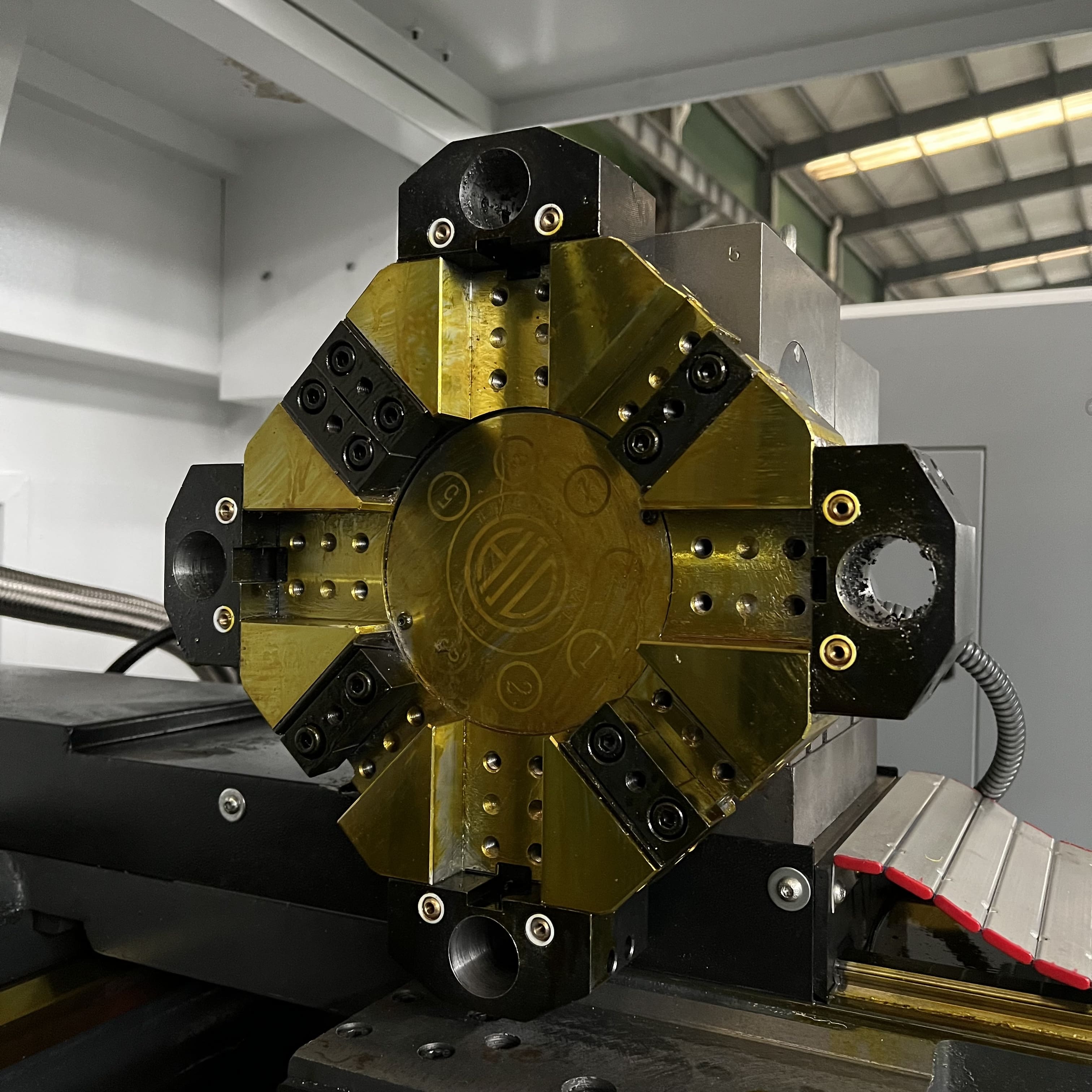 5748c24036e662d40690f6034bfae8c-min